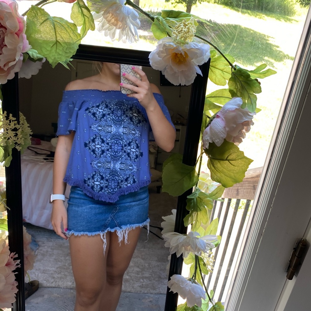 Off the shoulder Altard State top
